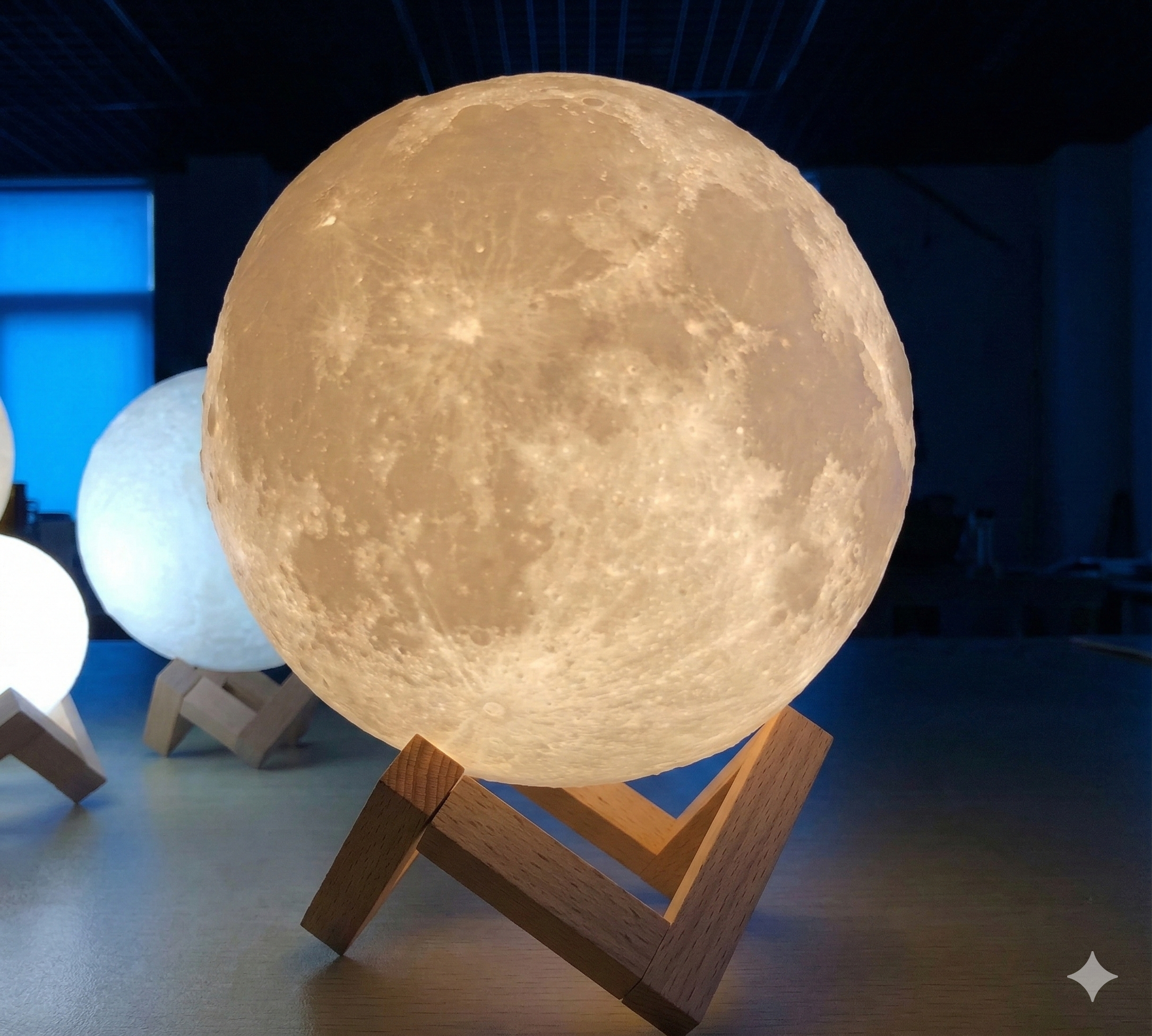 FDM 3D printer extruder nozzle in action